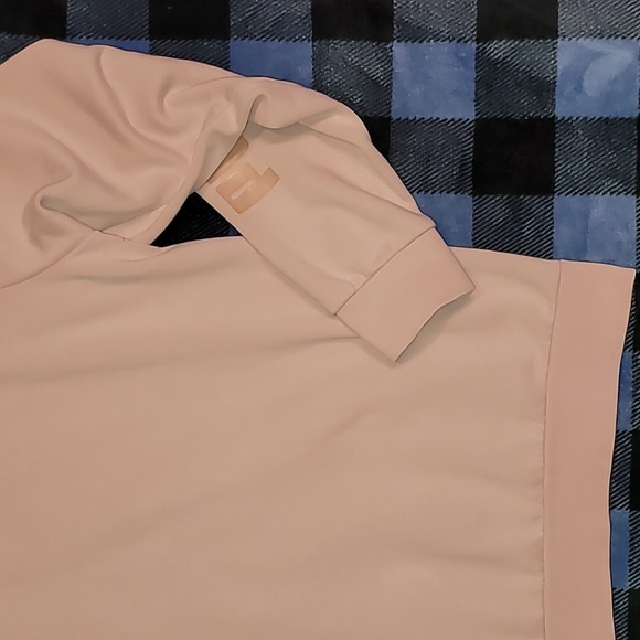 Puma+RCKLSS. Streetwear hoodie. Women's size Large. Like-new. - Picture 15 of 16